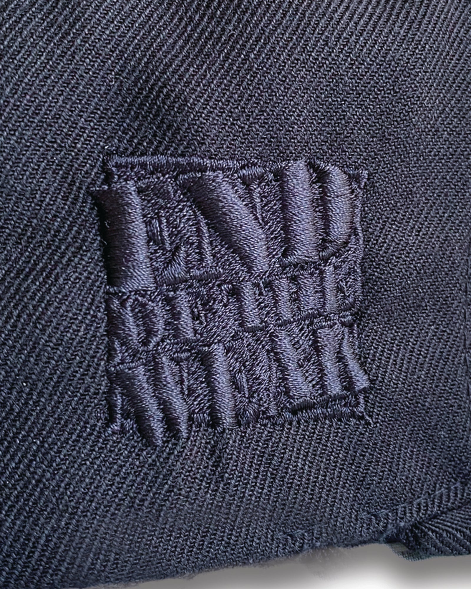 "VVS" Crown Embroidered Black Snapback